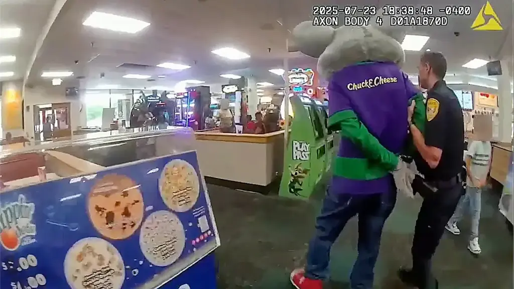 Man in Chuck E. Cheese costume in Florida taken into custody for credit card theft