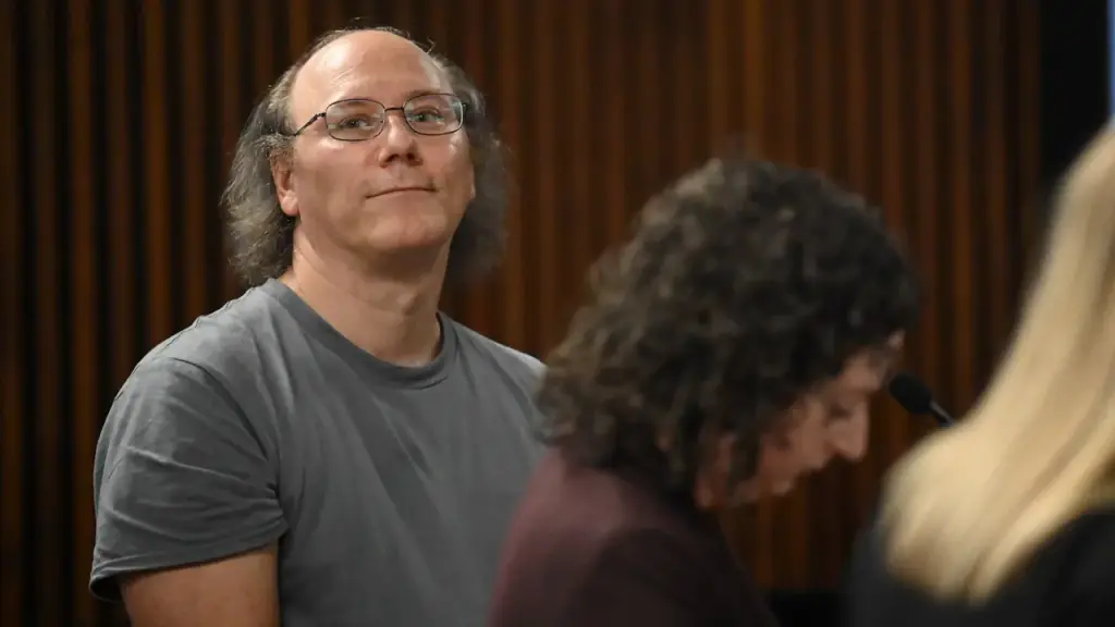 Man in New York admits to killing his parents during a TV interview