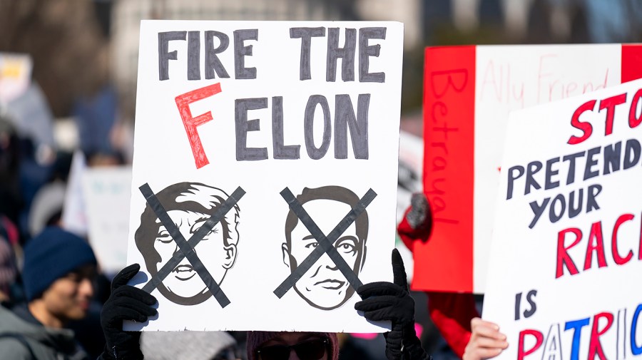 March descends on DC against Trump takeover