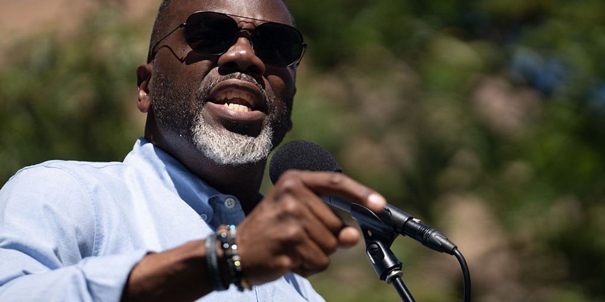 Mayor Johnson stands firm on Trump's upcoming National Guard deployment following a weekend of violence