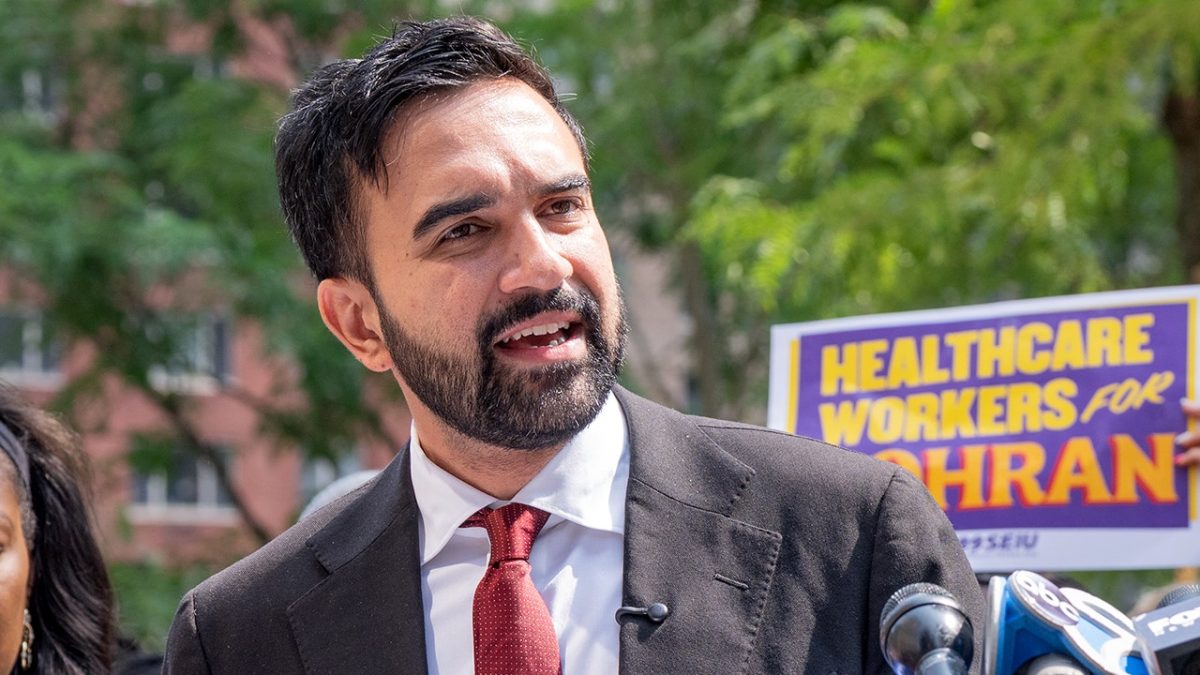 Mayoral candidate Mamdani in NYC hired an intern who removed hostage posters