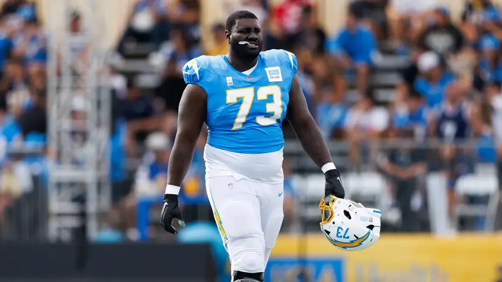 Mekhi Becton from the Chargers becomes unwell in Brazil, shares food caution