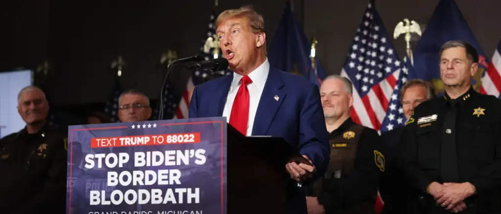 Mexican President Is &lsquo;Afraid&rsquo; To Request US Troops, Trump Claims