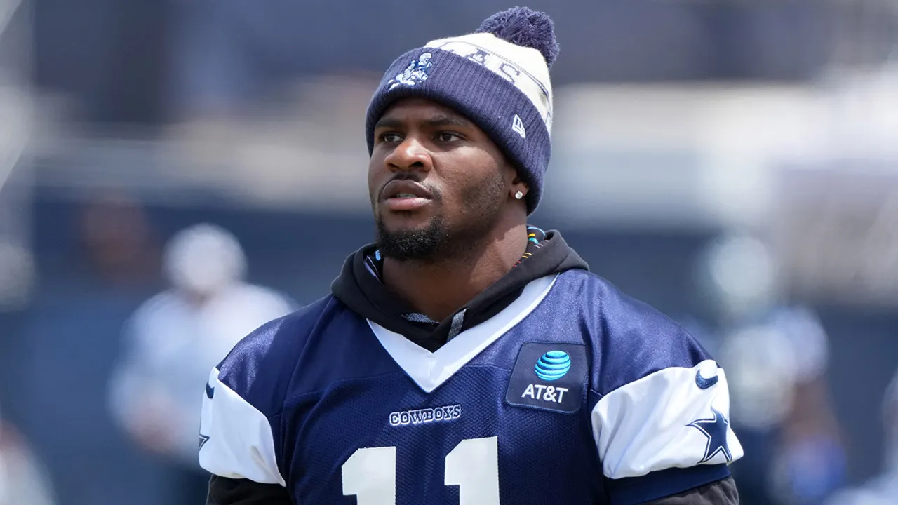 Micah Parsons' agent talks about discussions with the Cowboys