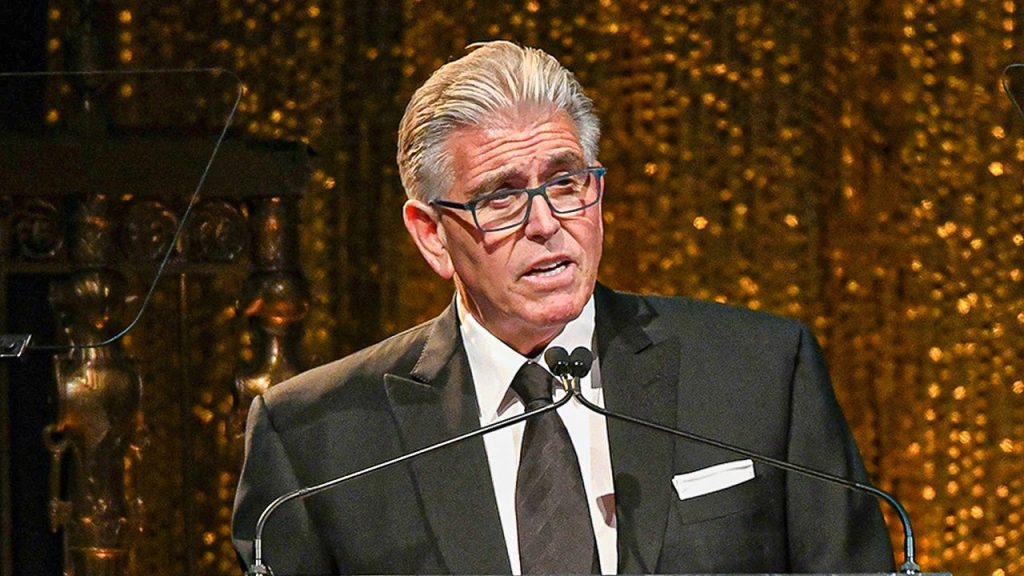 Mike Francesa criticizes the Mets for not making the playoffs following a dramatic downfall.