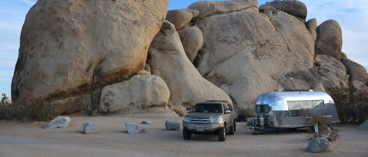 Mother Gets Chilling Photo Before Her Missing Daughter's Abandoned Camper Is Found