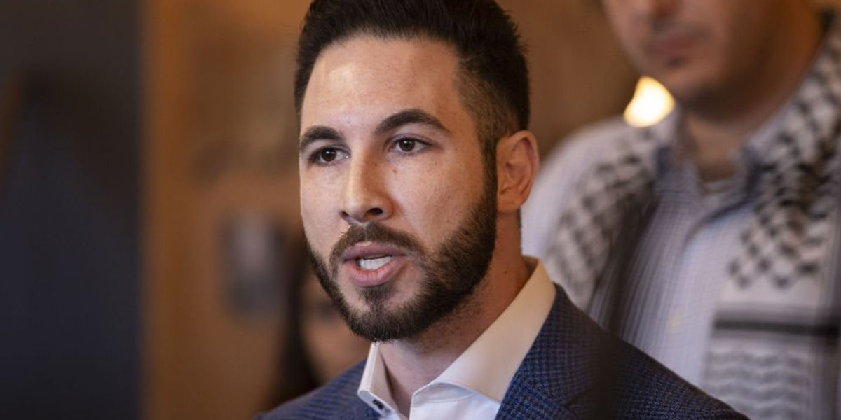 Muslim mayor labels Christian resident ‘racist’ and ‘Islamophobe’ at city council meeting