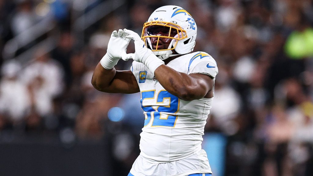 NFL injuries: Chargers' Khalil Mack suffers elbow injury