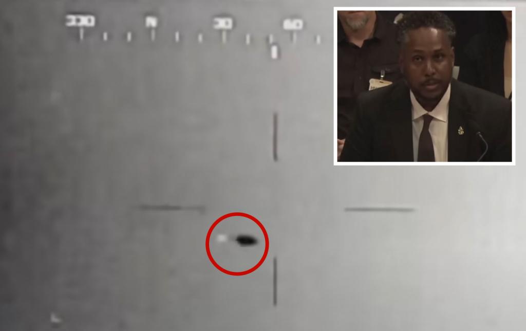 Navy chief on active duty who saw a UFO persuades skeptical teammates with radar knowledge: 'It felt like checkmate'