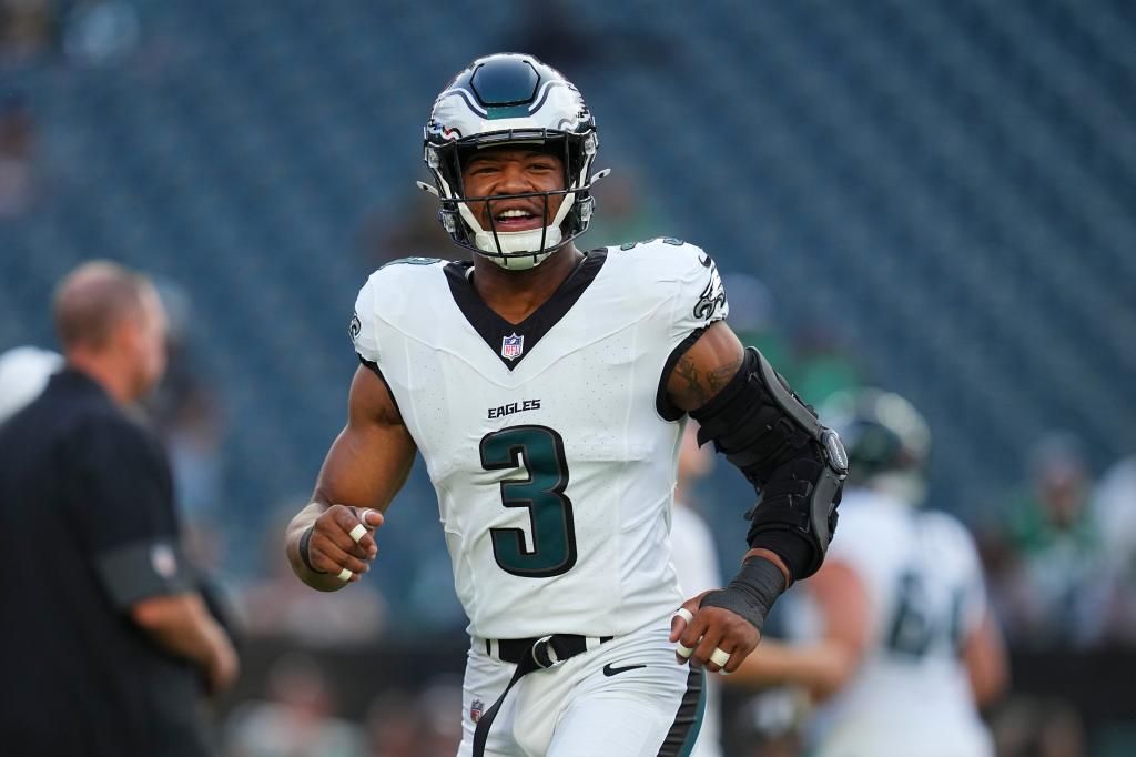 Nolan Smith Jr. injured and added to IR, a significant setback for the Eagles