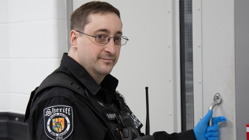 North Carolina detention officer dismissed for reportedly stating 'I am Antifa'