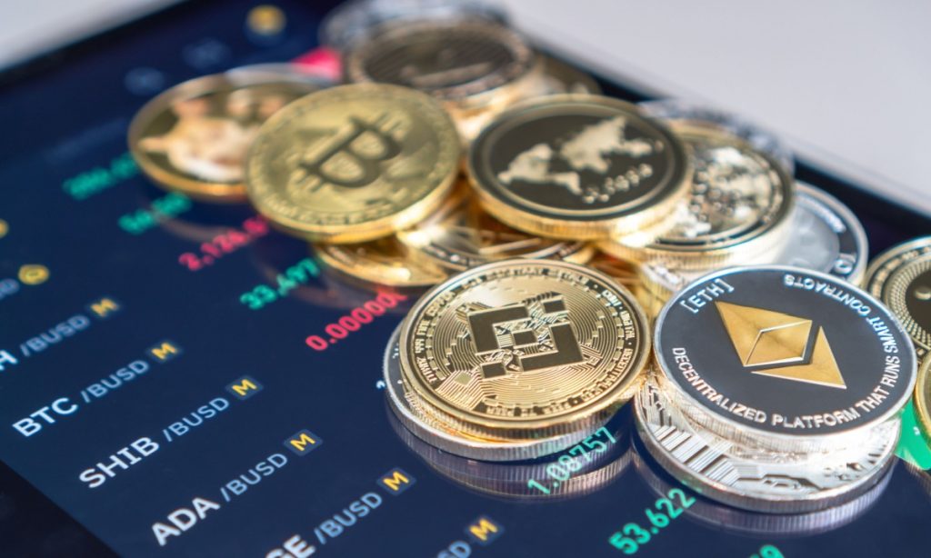 OCC Leader Gould States That Banks Can Legally Engage in Crypto Activities