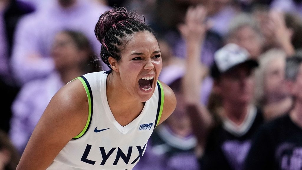 Obama's criticism of the Trump administration prompts a reaction from a WNBA player