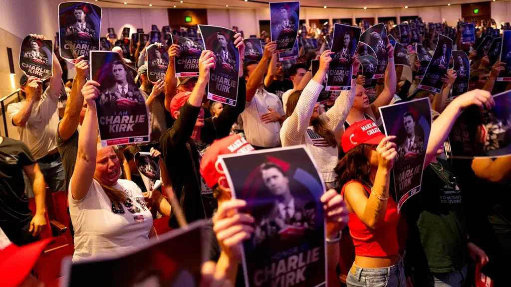 Over 2,000 people attend the first Turning Point USA event following Kirk's assassination