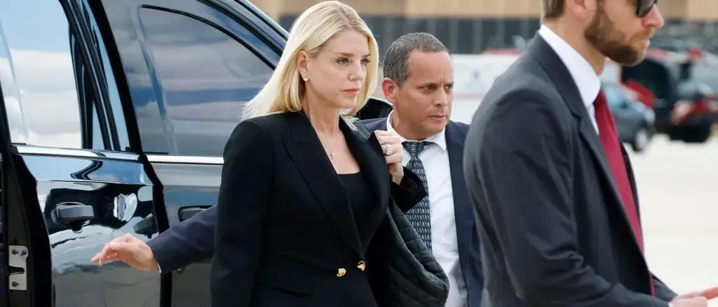 Pam Bondi's Chief of Staff Leaves DOJ