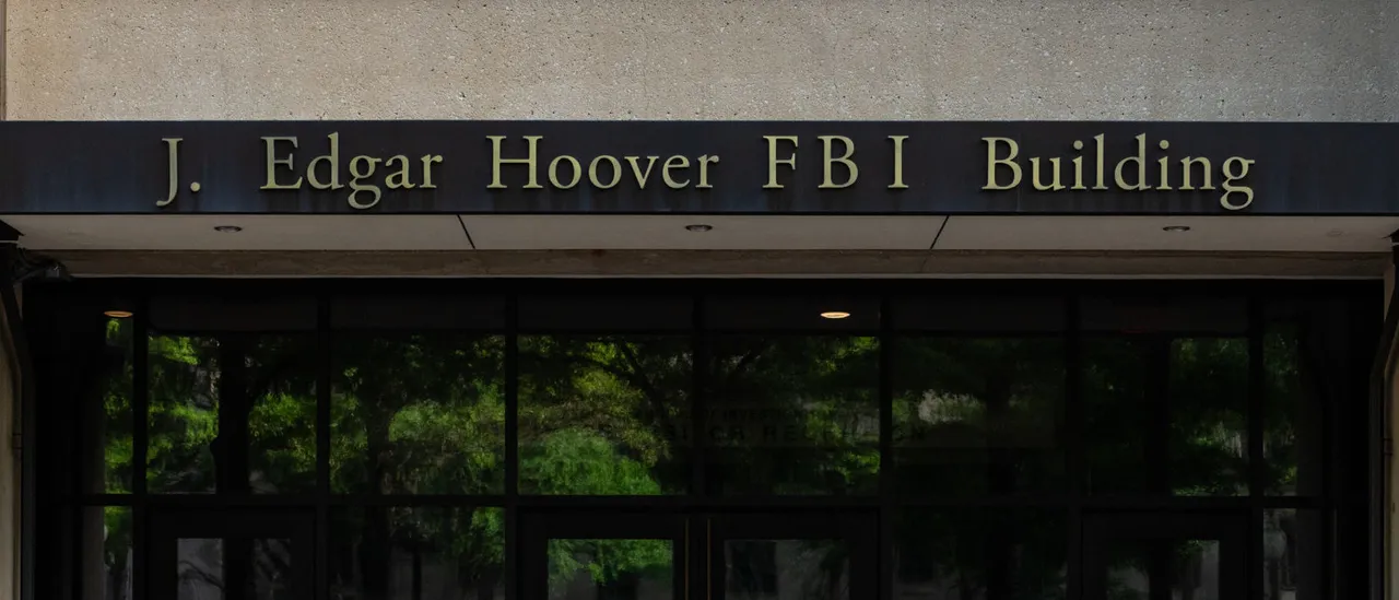Peter Navarro: At the FBI, a Bad Example Stays Close to Home