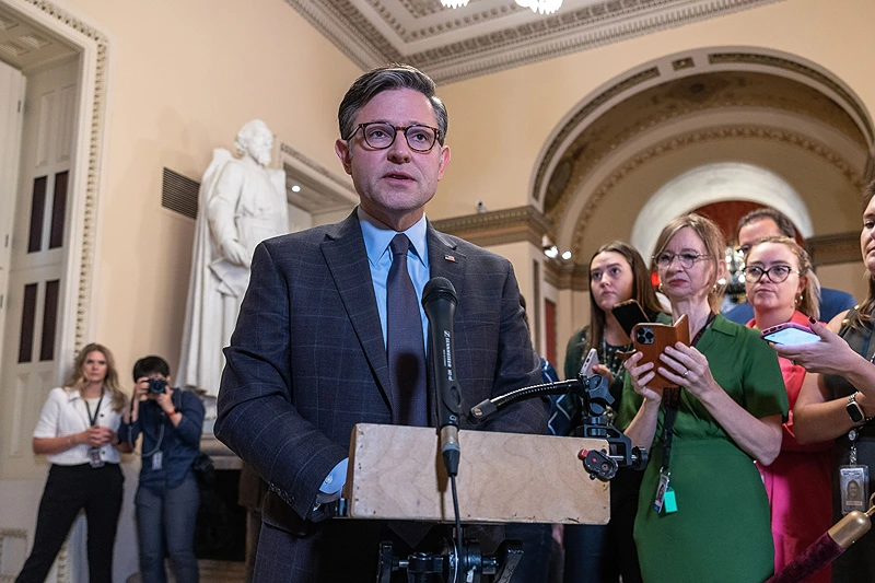 Republican leaders encourage members to stay firm ahead of a potential shutdown.