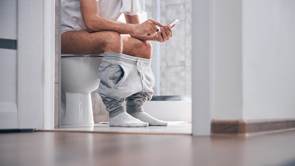 Research connects smartphone use in the bathroom to nearly 50% increased risk of hemorrhoids.