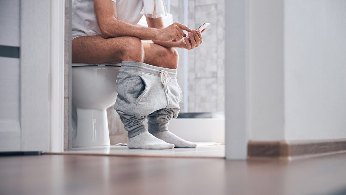 Research connects smartphone use in the bathroom to nearly 50% increased risk of hemorrhoids.
