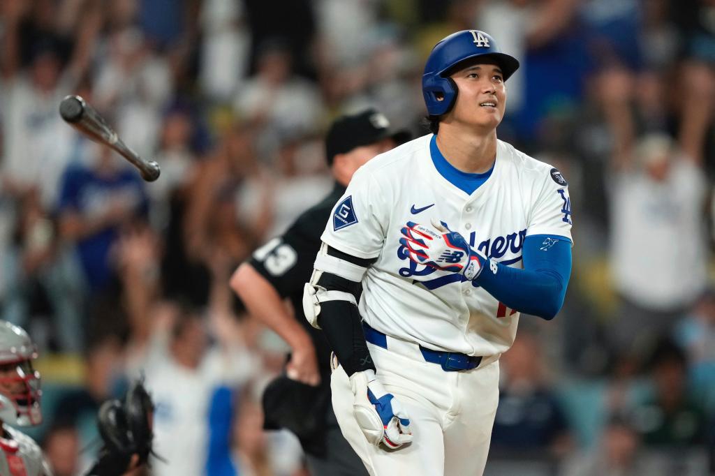 Shohei Ohtani ready to play outfield to assist Dodgers with bullpen