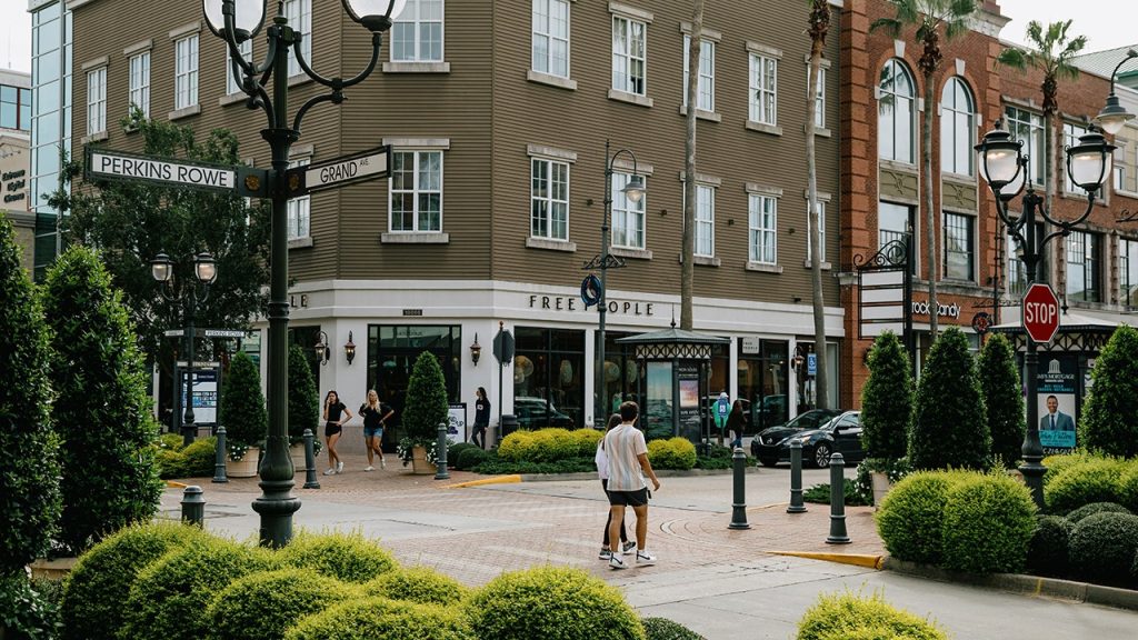 Shooting in Baton Rouge prompts discussions on curfews as Trump considers federal troops