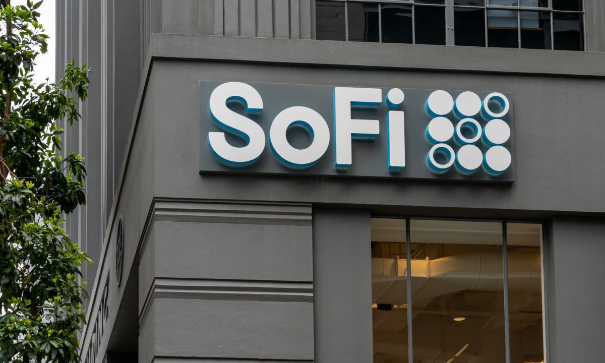 SoFi Launches ETF Aimed at Companies Centered on AI