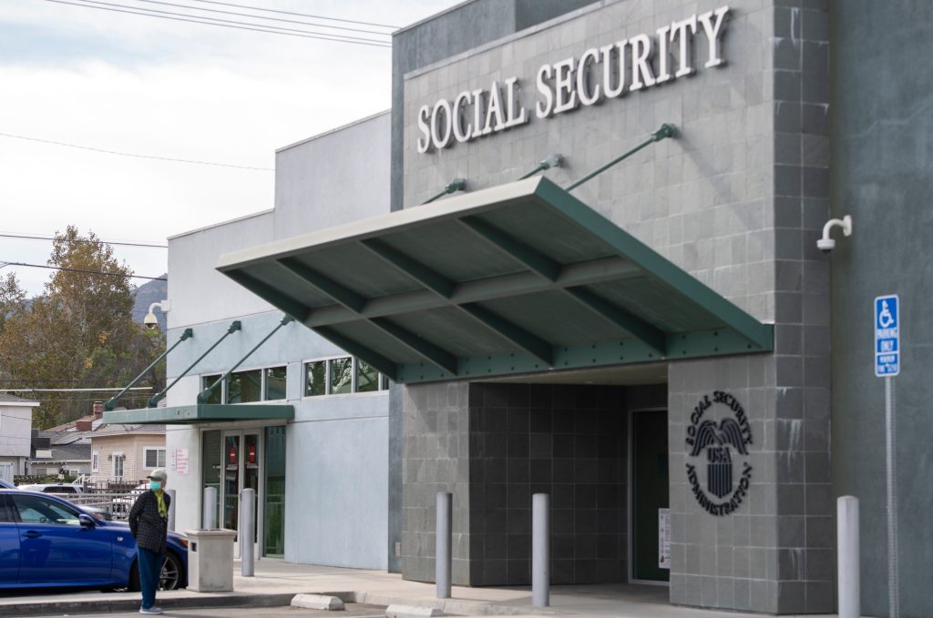 Some Social Security Recipients Will Not Receive Another Payment This Month: Here’s the Reason