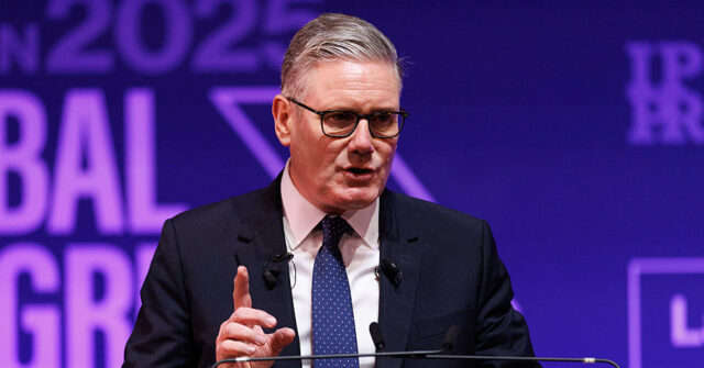 Starmer Initiates Counter to Farage by Revealing Required Digital ID