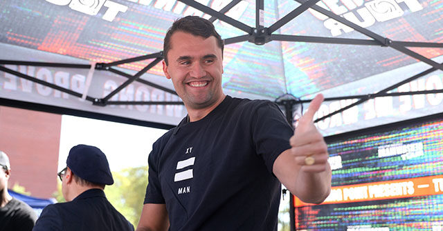 Students at Liberty University Come Together in Prayer Following Kirk's Assassination