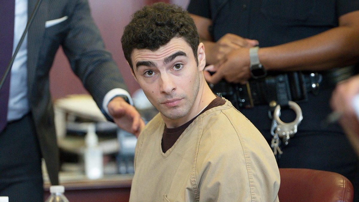 Supporter of Mangione says AI wedding took place with accused murderer outside the courtroom