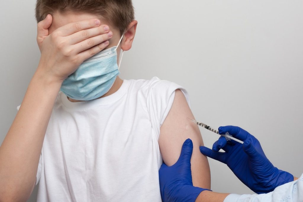 Surgeon general's decision to end vaccine mandates is misguided, doctor claims