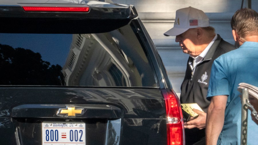 The Donald Trump Show is taking the focus away from Ukraine.