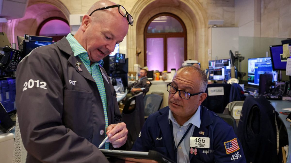 These stocks might see the largest increase if the Fed cuts rates.