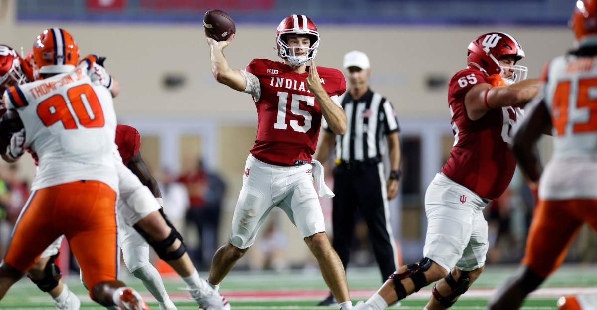 Three college football teams on the rise and three on the decline after Week 5