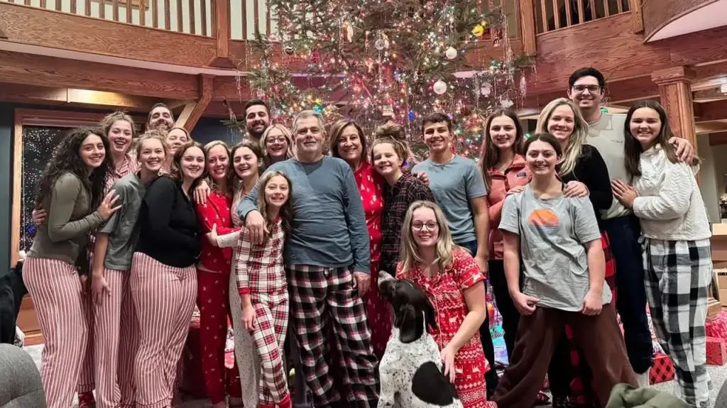 Three members of the Putnams family from TLC were killed and five others hurt in a crash in Michigan.