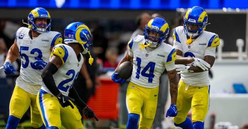 Top fantasy football D/ST waiver wire additions for Week 2