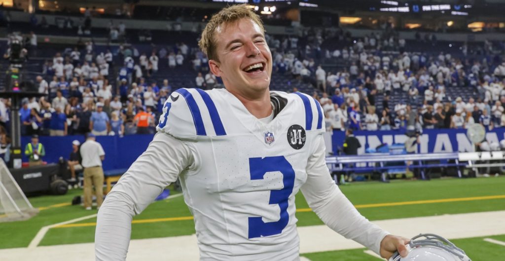 Top kicker waiver wire choices for fantasy football in Week 4