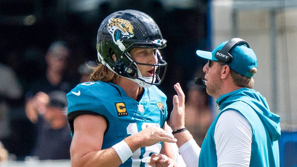 Trevor Lawrence dismisses coach Liam Coen during Jaguars defeat to Bengals