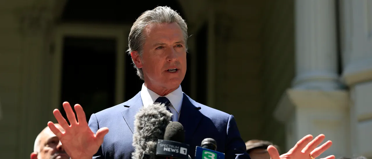 Trump Administration Will Overlook California's 'Unconstitutional' Anti-ICE Law