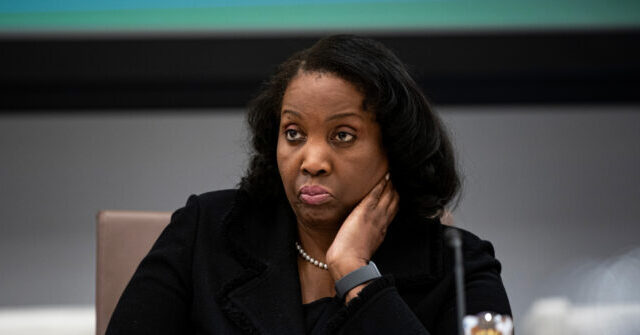 Trump Challenges Ruling Preventing Him From Dismissing Fed Governor Cook