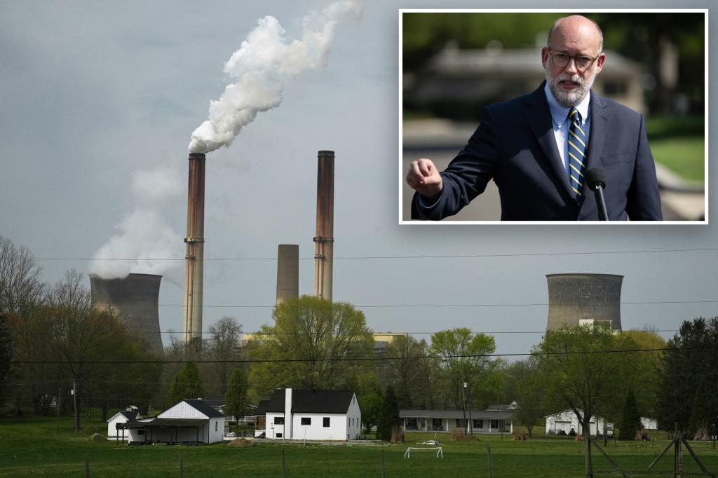 Trump administration forecasts $5 trillion drop in expenses following deregulation efforts