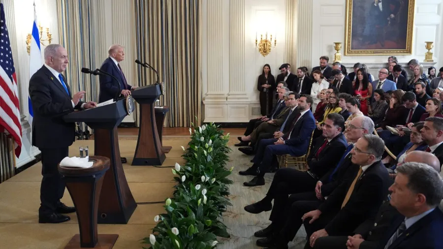 Trump and Netanyahu vow to eliminate Hamas if it refuses the peace agreement