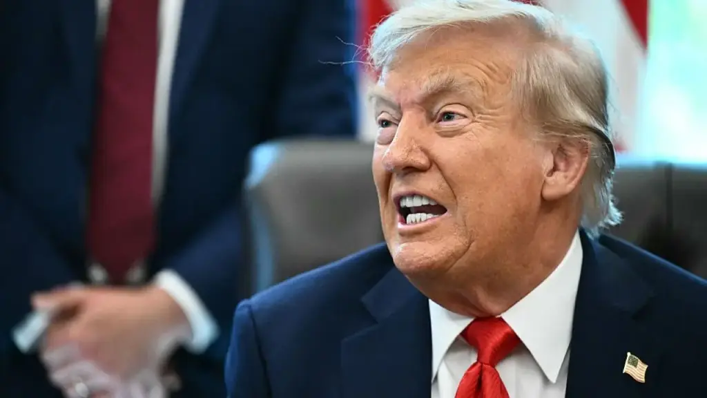 Trump criticizes Polish reporter for claims about Russia's policy actions