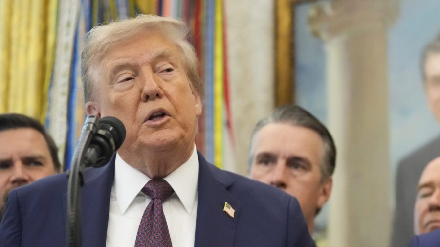 Trump criticizes court rulings on tariffs, plans to appeal by Wednesday