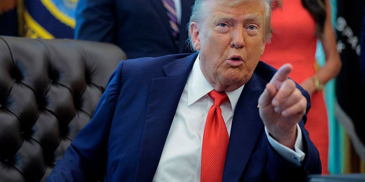 Trump criticizes struggling Democrats for bringing back doubts about Epstein: 'Does anyone actually think that?'