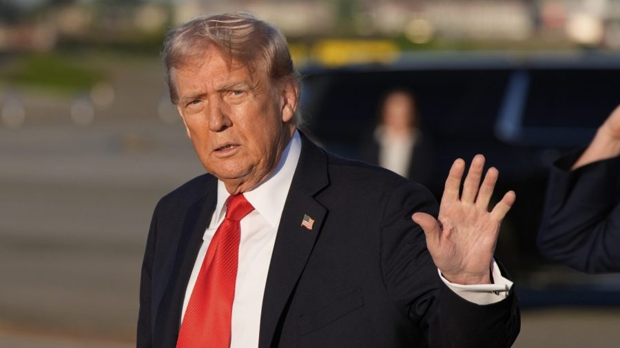 Trump renews demand for NATO to halt Russian oil purchases during sanction efforts.