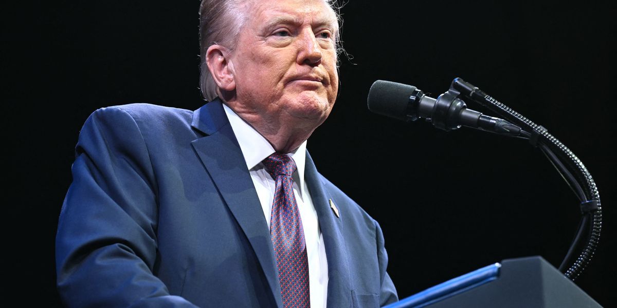 Trump supports his faith, states Tim Kaine 'ought to be embarrassed' for likening the Declaration of Independence to Iran.