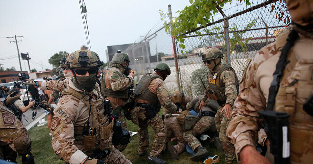 Trump to Send National Guard in Response to Chicago Riots