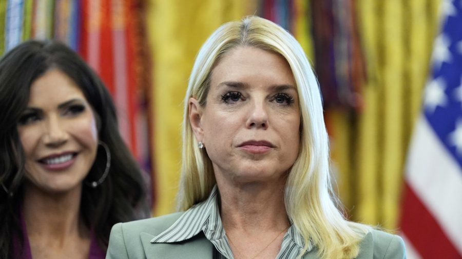 Trump urges Bondi to pursue legal steps against his opponents