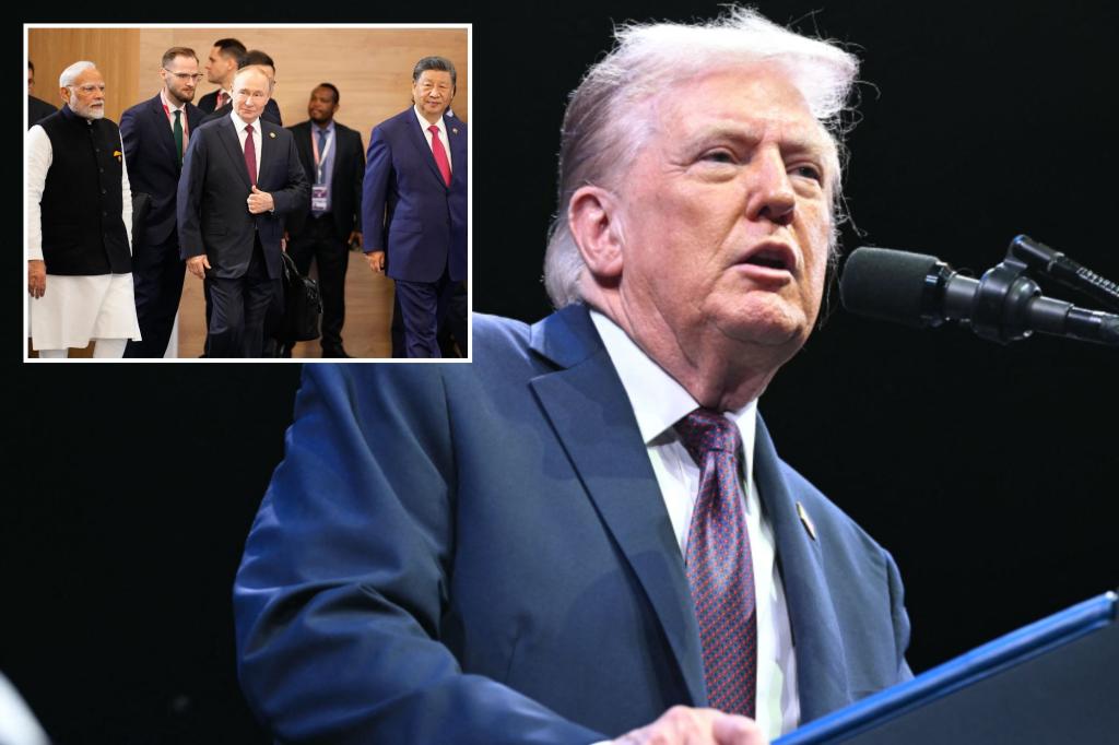 Trump urges the EU to impose tariffs as high as 100% on China and India for purchasing Russian oil